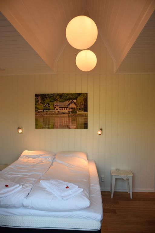 Hotel Dosen Gard Luster Exterior foto